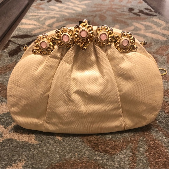 Judith Leiber Handbags - 🧡Vintage Judith Leiber bag & Accessories🧡